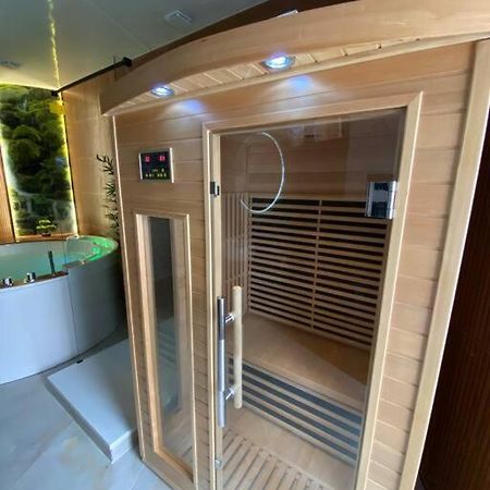 Esprit Bali ....Love Spa, Sauna De Luxe A Мюлуз Екстер'єр фото